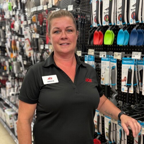 Angie Montgomery headshot